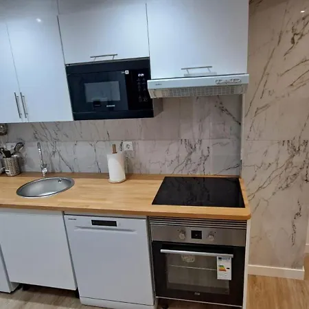 Piso Turistico La Lila Apartment Oviedo Exterior photo